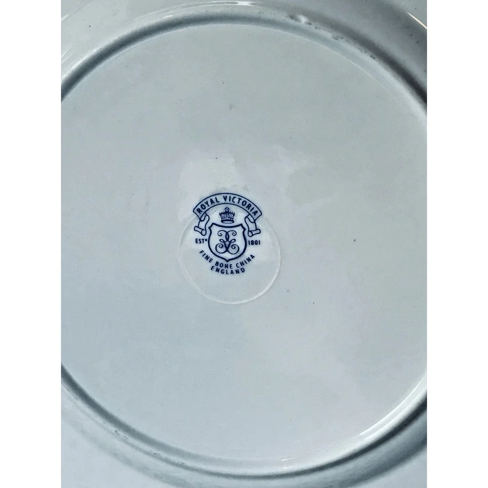 Royal‎ Victoria Fine Bone China 8.25